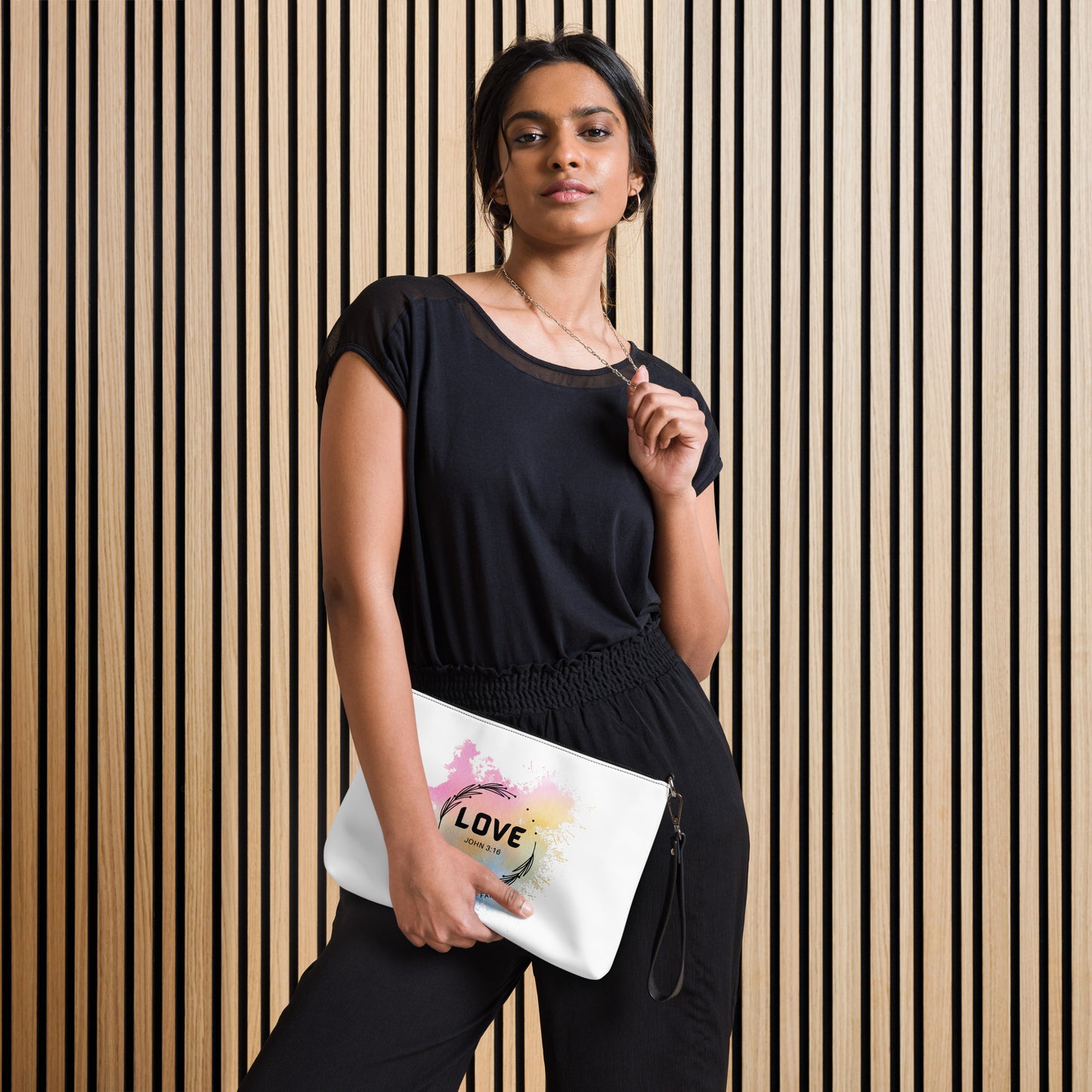 Love Crossbody bag
